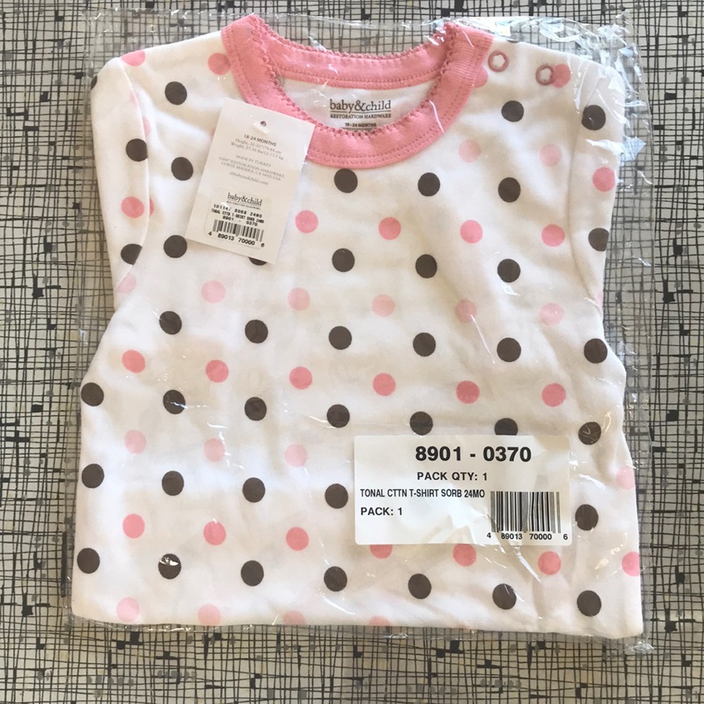 Baby & Child Restoration Hardware 2 piece set